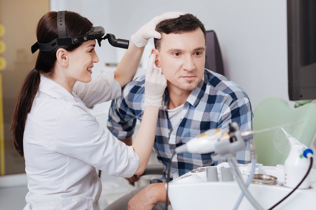 Может ли быть отит от серной пробки