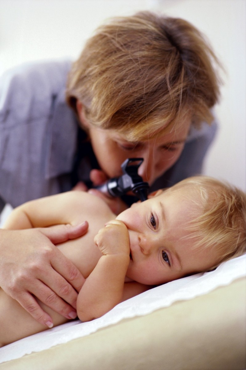 Как выглядит отит у ребенка фото