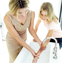 Последовательность действий при химическом ожоге