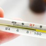 Повышенная температура тела у пациента. Температура на 5 день пневмонии