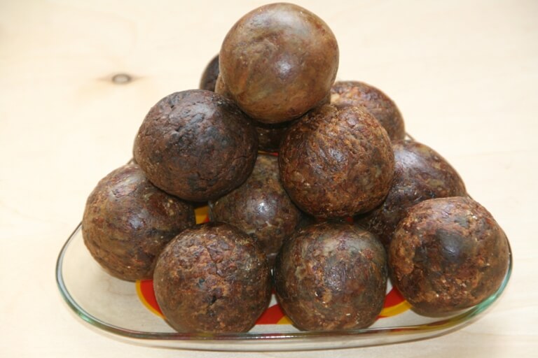 шарики из натурального прополиса